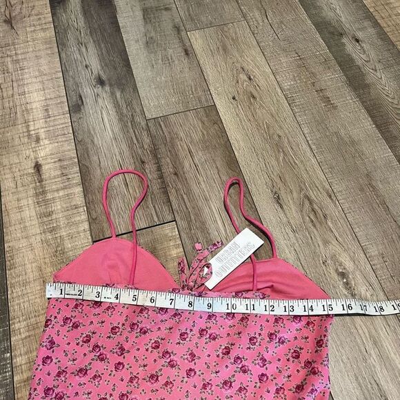 Urban Outfitters Elodie Mesh
Mini Dress size M - Picture 2 of 9